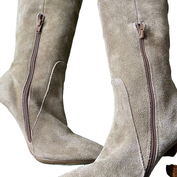 Cynthia Rowley DLUXE tan suede boots size 6.5M - Picture 5 of 12